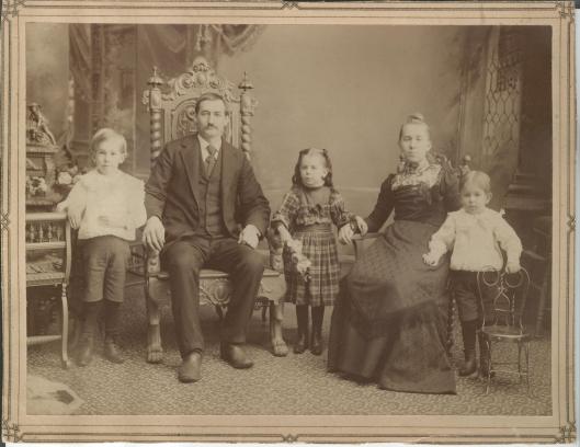 JV-Eberlein-Martha-Koeppen-family